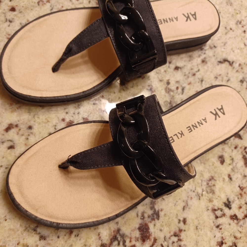 Ann Klein Black Chain Sandals